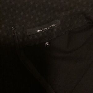 Like new Amanda Chelsea polka dot capri pants